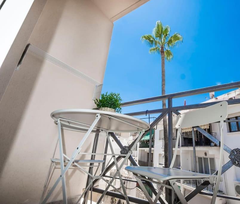 Modern & Cozy Studio Excellent Location Near Beach Торремолінос Екстер'єр фото